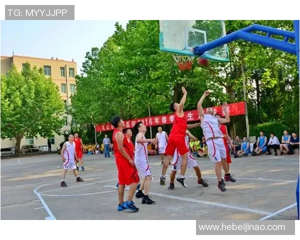 兄弟情深并肩战斗 球场上的双星传奇与兄弟情谊并行不悖