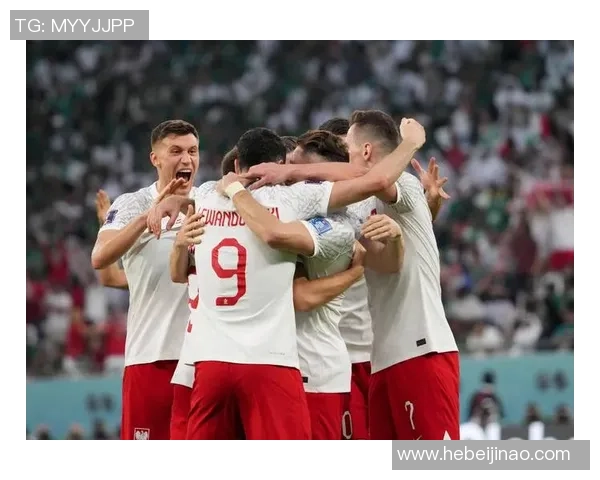 恐怖足球球星揭秘:那些让对手畏惧的球场鬼魅人物